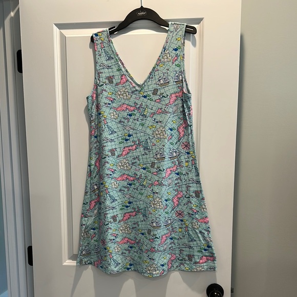 Vineyard Vines Dresses & Skirts - Vineyard Vines British Virgin Islands Patterned Dress